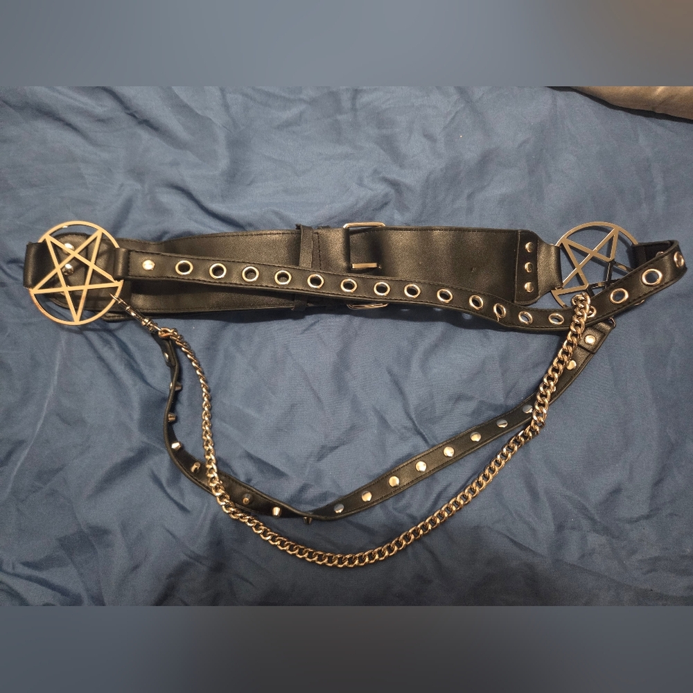 Killstar Pentagram Chain Belt